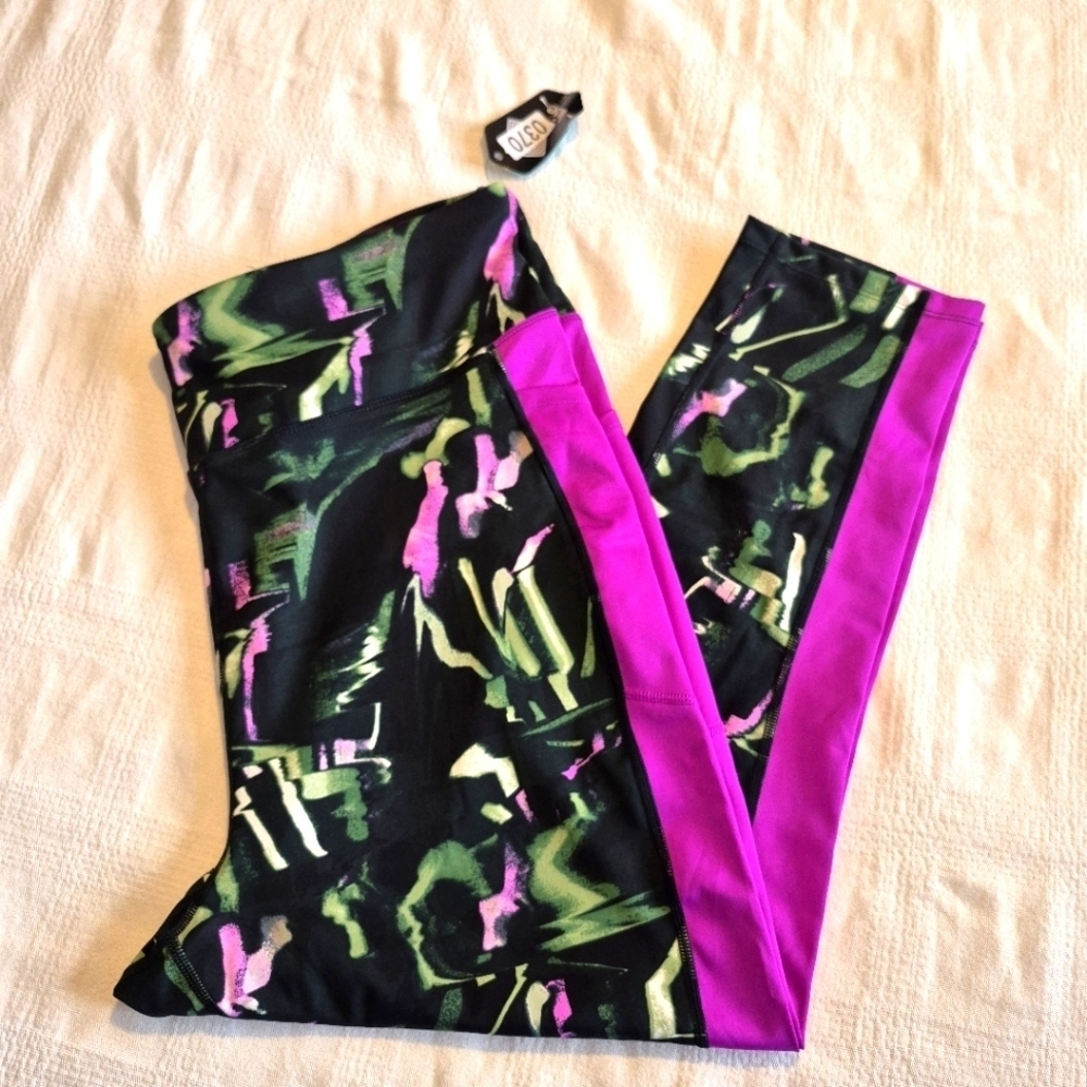 LuLaRoe Rise Brave line women's size 3X leggings black green & pink design NWT
